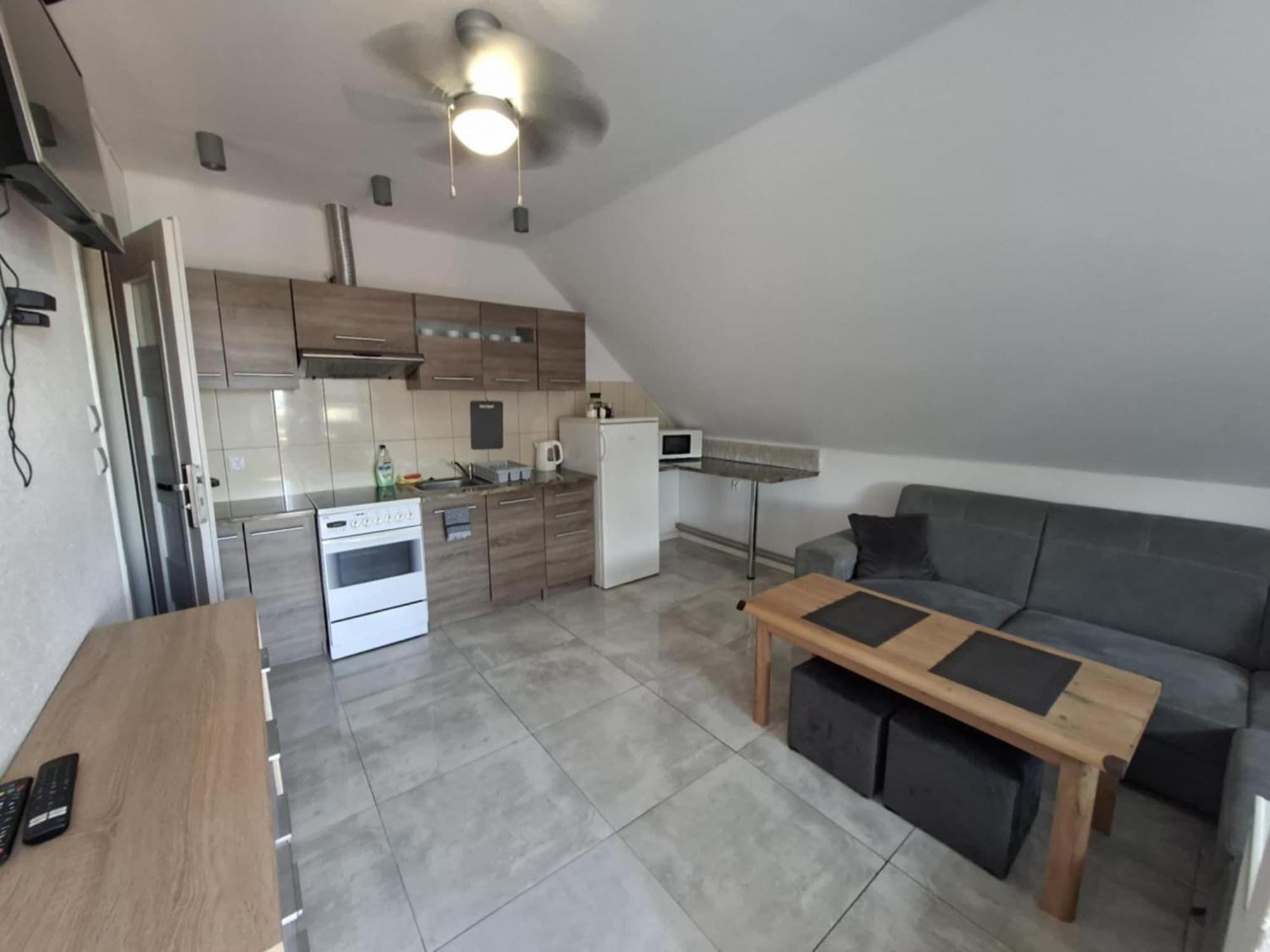 Apartment Mieszkanie A Lowiczki *